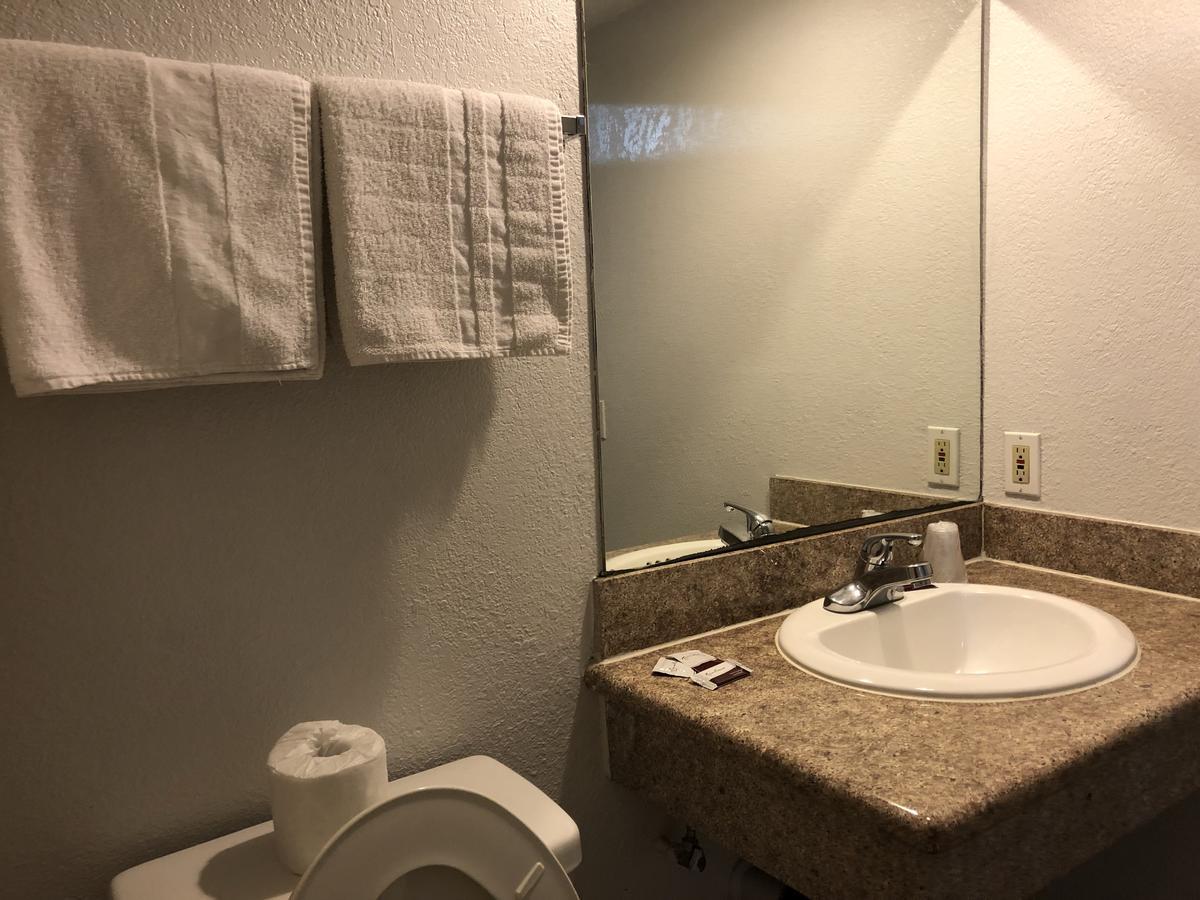 Starlight Inn, Valley Blvd - Downtown La Лос Анджелис Екстериор снимка